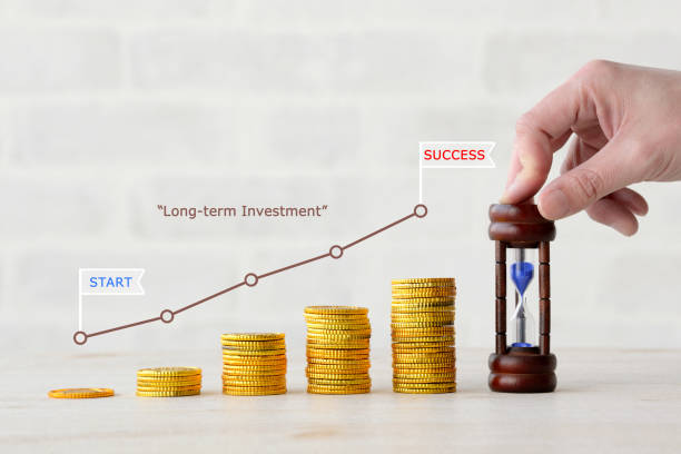 The Power of Compound Interest: Why Early Investment Matters